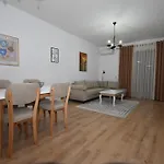 Urbanin Apartment A3